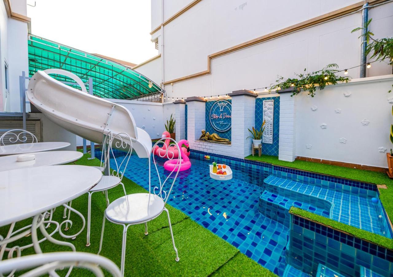 Room@Gallery Pool Villa パッタヤー エクステリア 写真